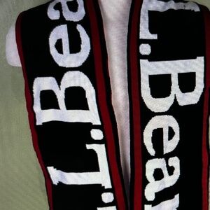 NWT LL Bean Logo Print Buffalo Plaid Reversible Scarf